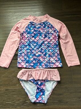 Kanu Surf UPF  50+ protection Rashguard top,ruffle bottom,mermaid scale pattern